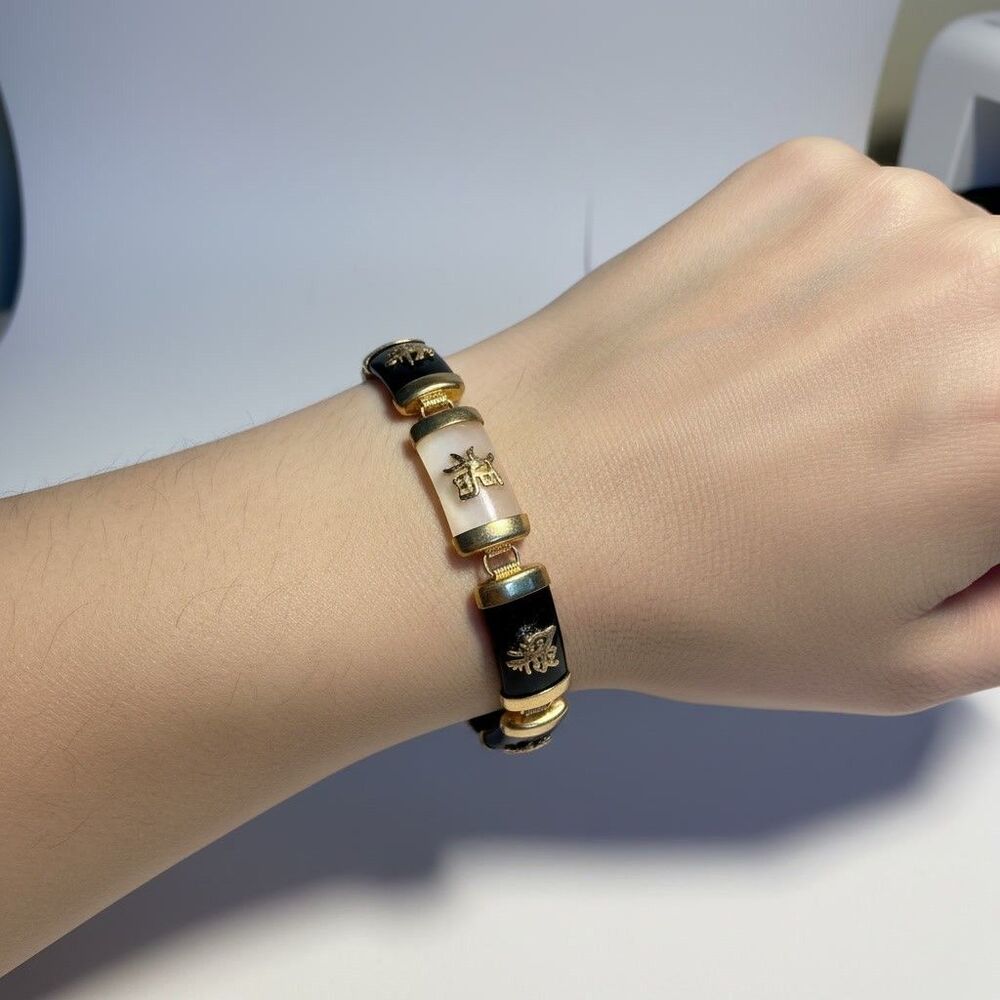 Vintage Black Onyx Mother of Pearl Asian Chinese Character Link Bracelet